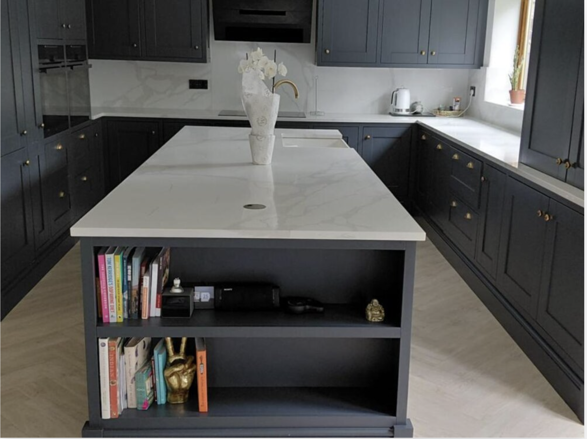 Bespoke dark shaker kitchen with central island and fitted cabinetry Far Concepts